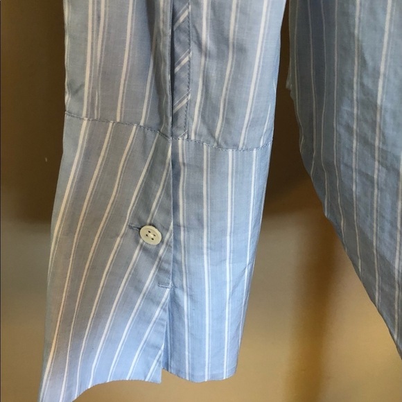 Frame Striped V-Back Button-down Blouse - Picture 5 of 9